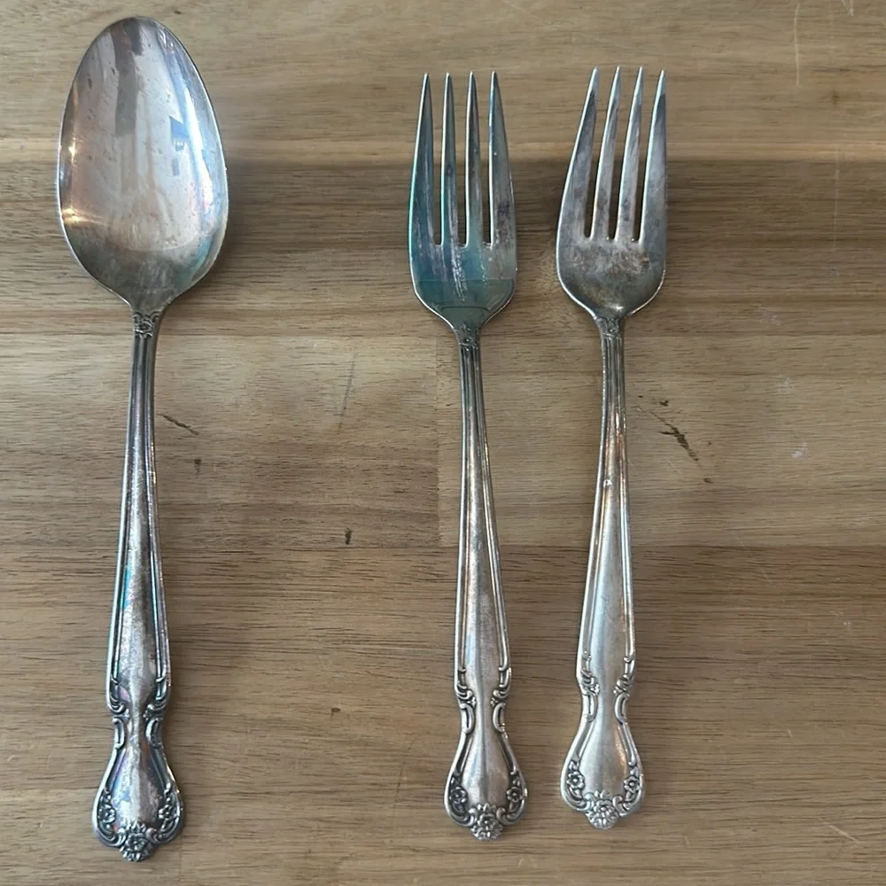 ROGERS BRO.. Silver plated flatware